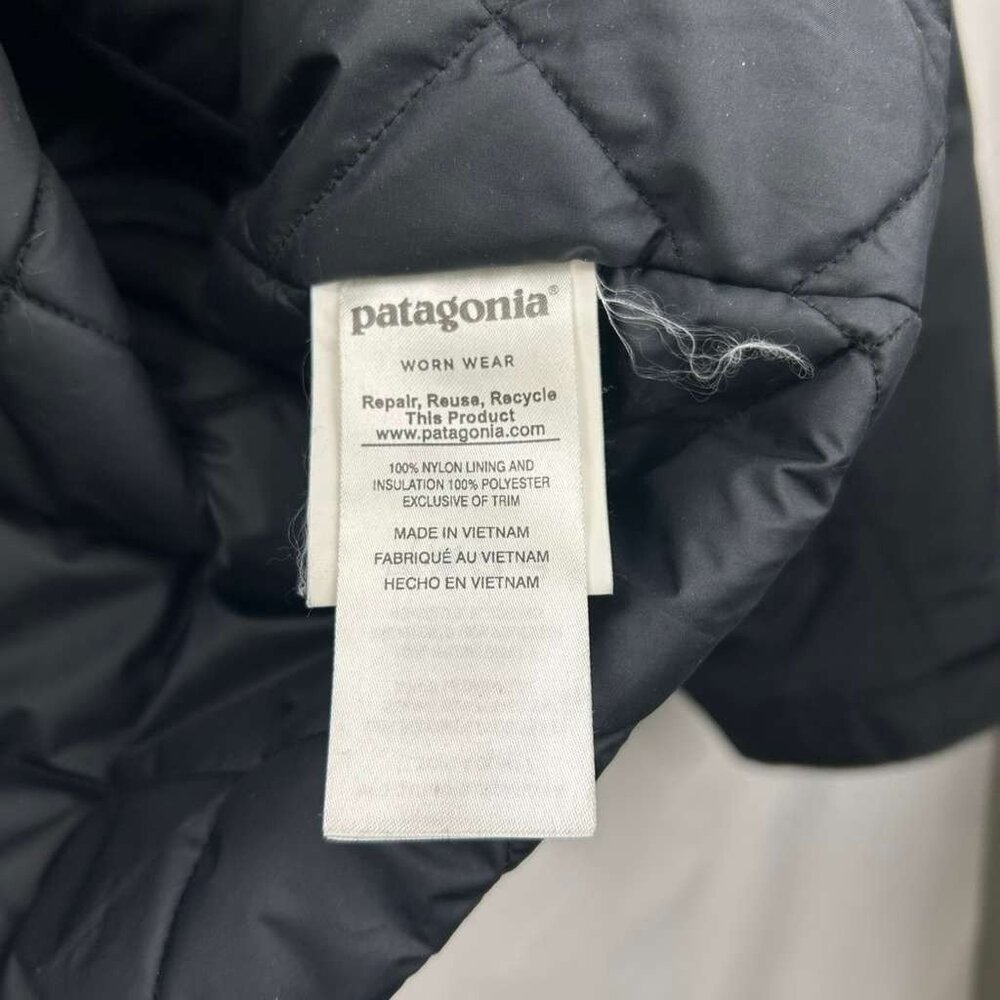 Patagonia Men's Size Large Hooded Quilted Black Winter Isthmus Jacket Full Zip - Picture 7 of 16